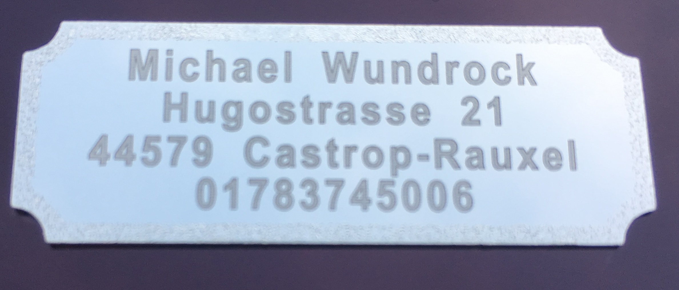 5er Pack Namensschilder Modellkennzeichnung für Flugzeugmodelle inkl. Gravur 40 x 15 mm