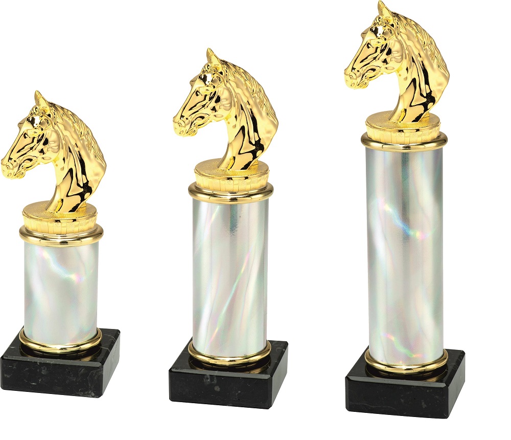 Pferdesport-Pokal inkl. Gravur 3er Serie