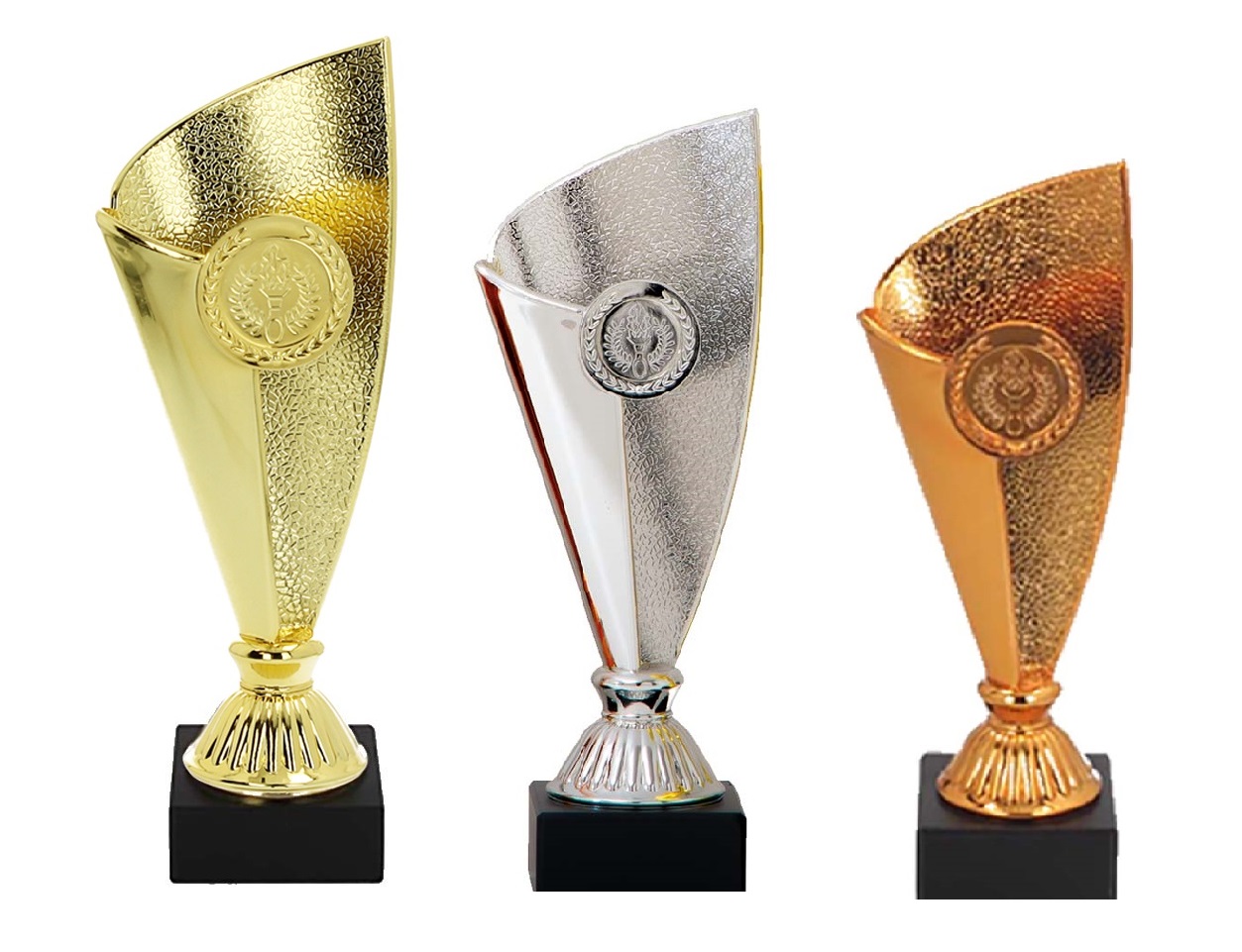3er Serie Pokal inkl. Gravur und Emblem 