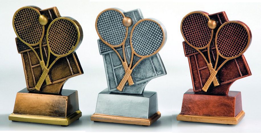 Tennis-Trophy inkl. Gravur 3er Serie ein Pokal je Farbe